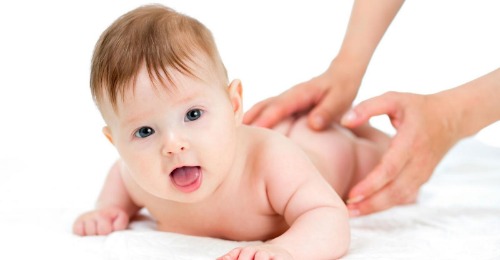 Cách dùng kem trị hăm tã cho bé sơ sinh mang lại hiệu quả tốt nhất