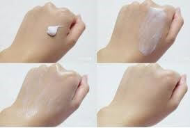 Vaseline giúp da tay mềm mại từ sau 3 đến 5 ngày dùng